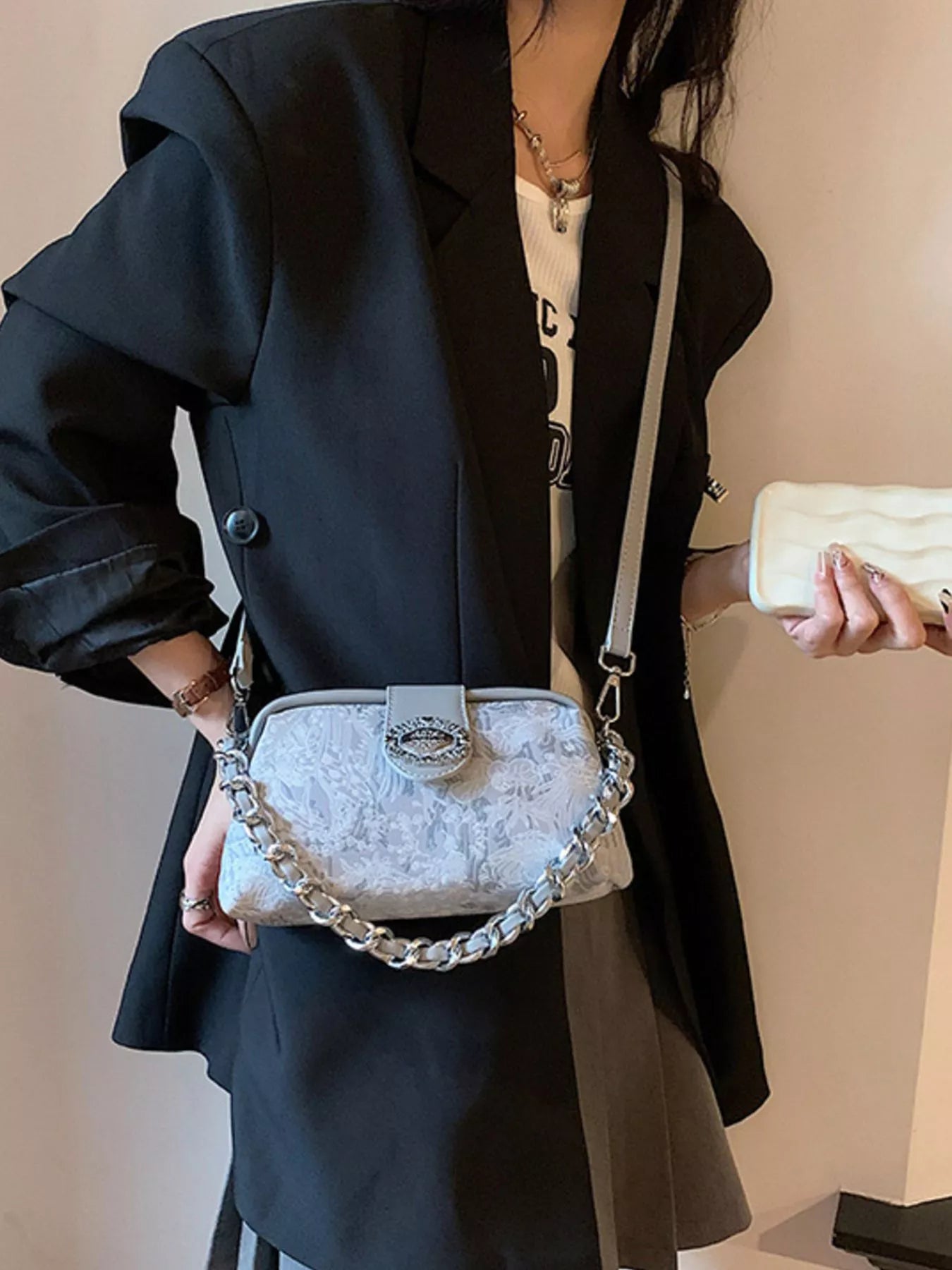 2e56fc74-4152-4c3b-8e99-2771f5b3f86e-Max-Origin