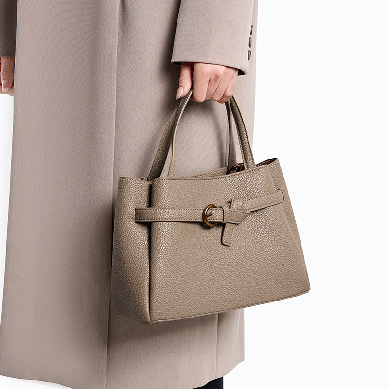 dbe77c0a-b0ae-4a82-9da6-af9d84ab9082-Max